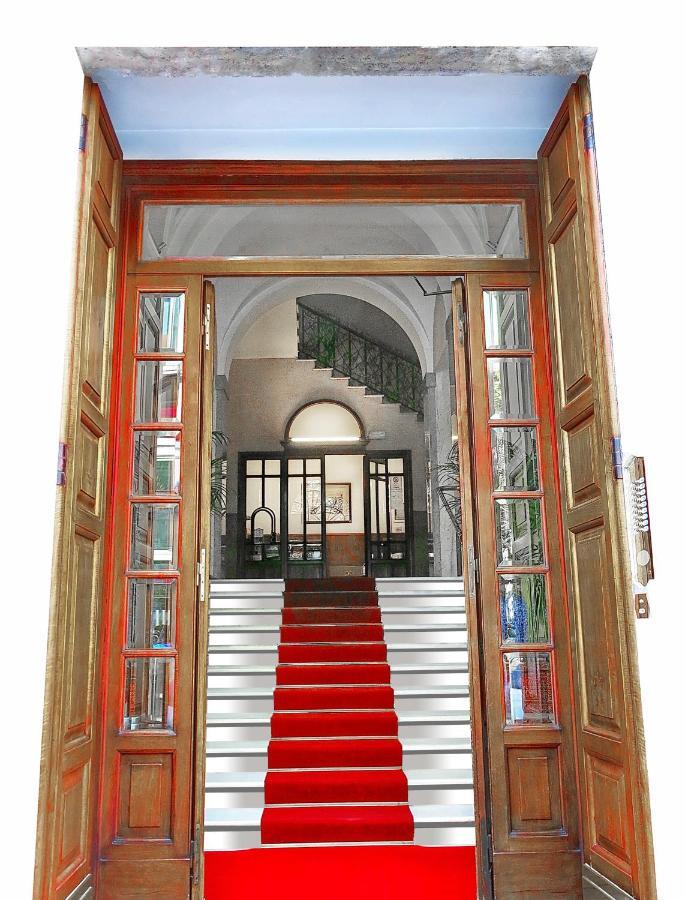 Nik House Rom